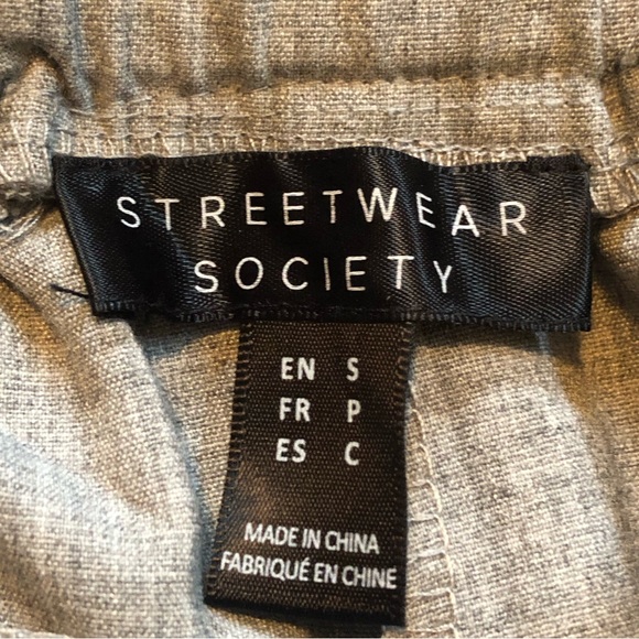 STREETWEAR Shorts - Picture 3 of 3